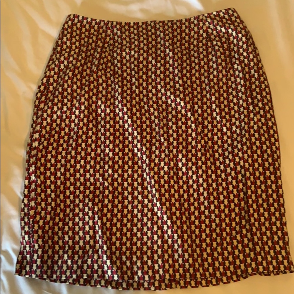 Office skirt